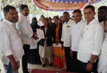 Vardhannapet MLA Nagaraju campaigned