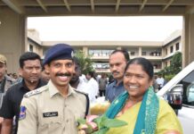 CP pays courtesy call on Minister Seethakka