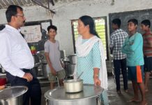 Collector inspects Jyothibapule BC Boys’ School