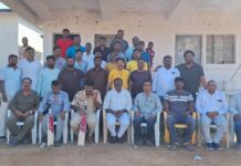 Cricket match between police and journalists