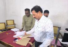 General Observer visits nomination reception centers