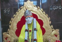 Grand Sri Sai Palanquin Procession in Velpur