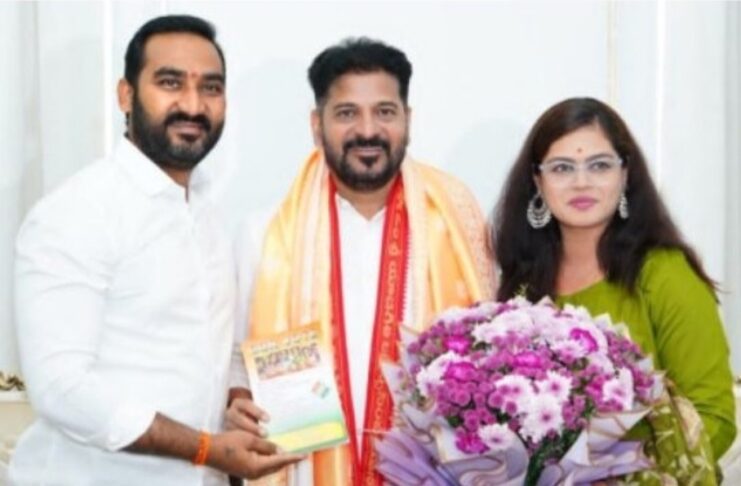 TPCC Secretary Chandrasekhar Reddy conveys New Year greetings to the Chief Minister