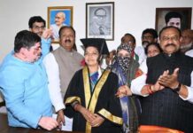 Vegetable Umarani takes charge as city mayor